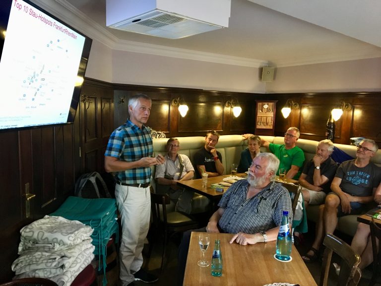 Fahrrad in einem Mobilitätskonzept der Zukunft Vortrag von Prof. Dr.-Ing. Jürgen Follmann